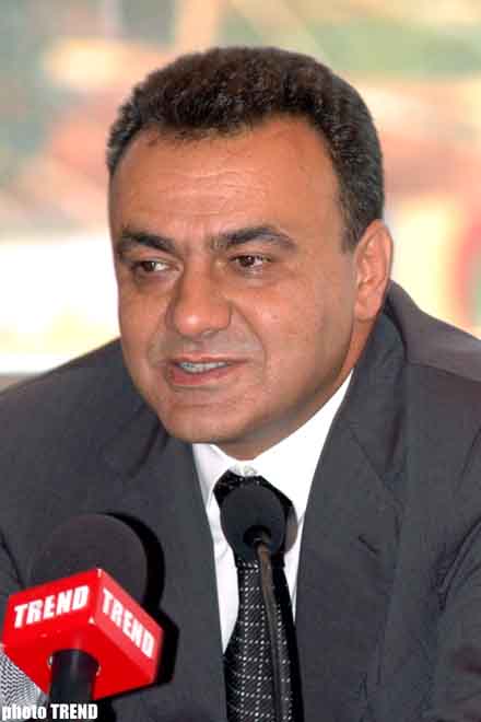 Правительство Азербайджана уточняет запасы зерна - министр
